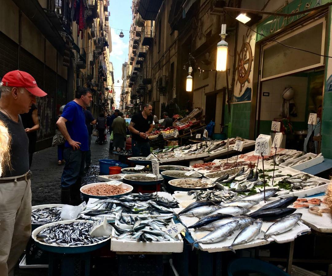 Casa G&G Pignasecca 2 Nel Cuore Di Napoli Екстер'єр фото